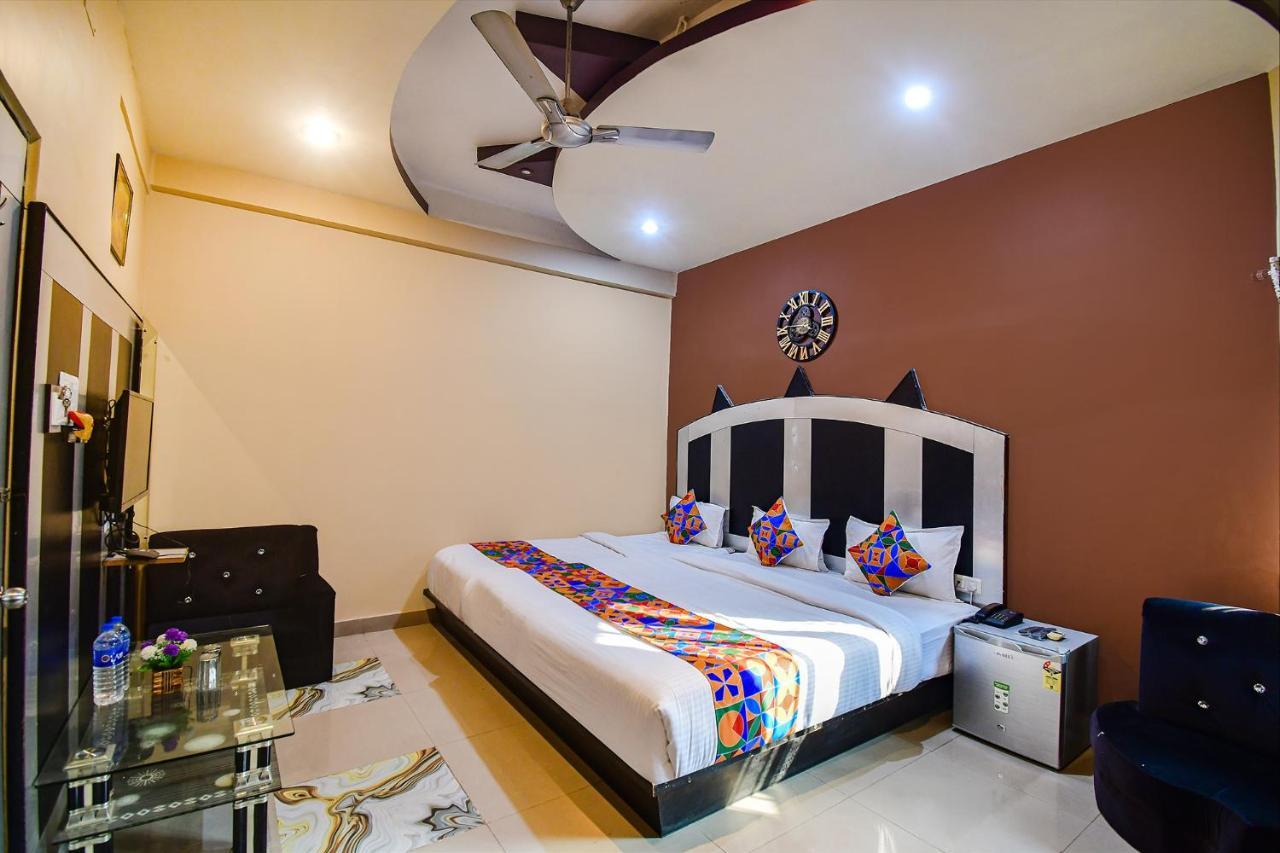 Fabhotel Prime Rockstar Suites Calcuta Exterior foto
