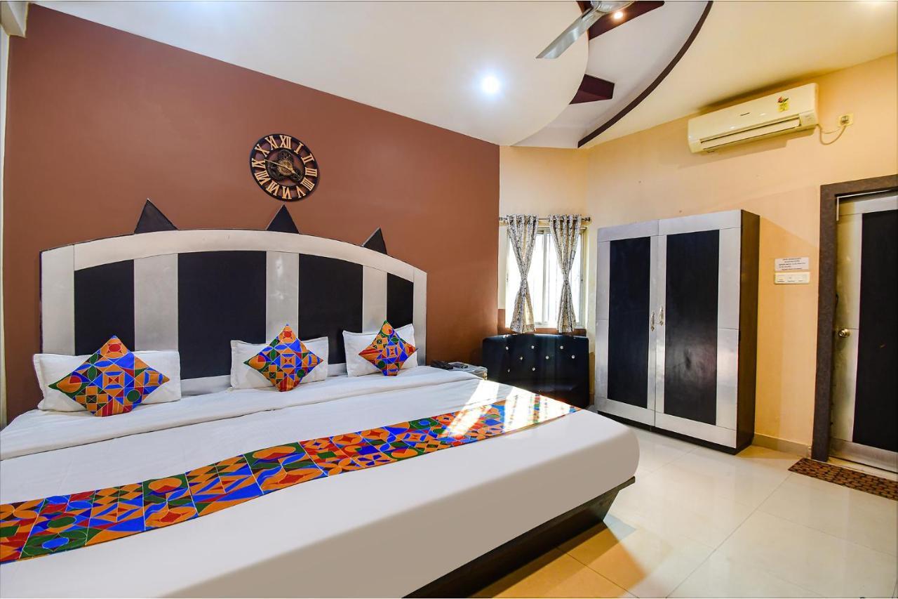 Fabhotel Prime Rockstar Suites Calcuta Exterior foto